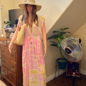 🆕 Swimsuit coverup in size L